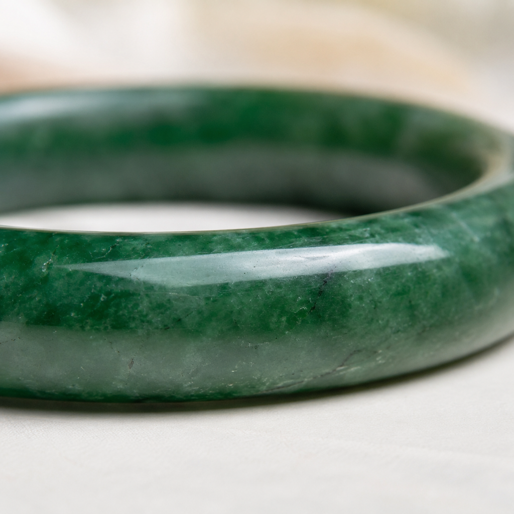 Vòng Cẩm Thạch Xanh Jadeite Jade — Vượng Khí Sinh Tài, Bình An Đồng Hành