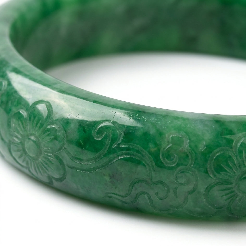 Vòng Cẩm Thạch Lục Phúc Hoa (Green Jade Bangle) — Khai Mở Tài Lộc, Dưỡng Nuôi Bình An