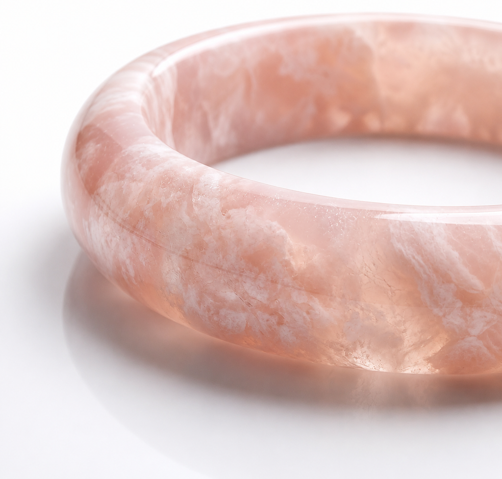 Vòng Thạch Anh Hồng Rose Quartz — Dịu Dàng Gọi Yêu Thương